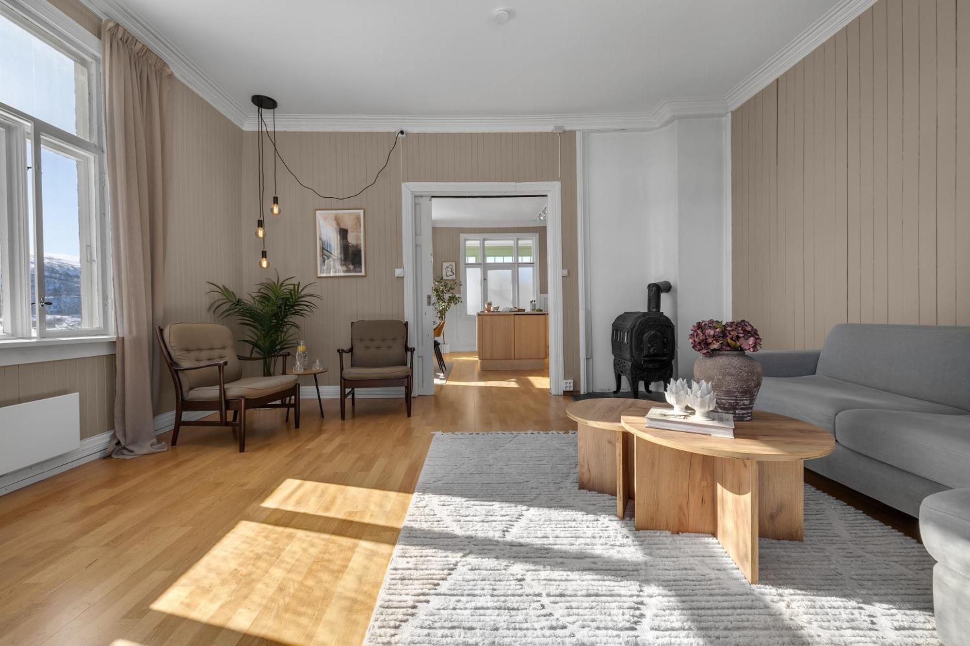 Lovely City Center Apartment With Amazing Views And Free Parking! Tromsø Eksteriør bilde