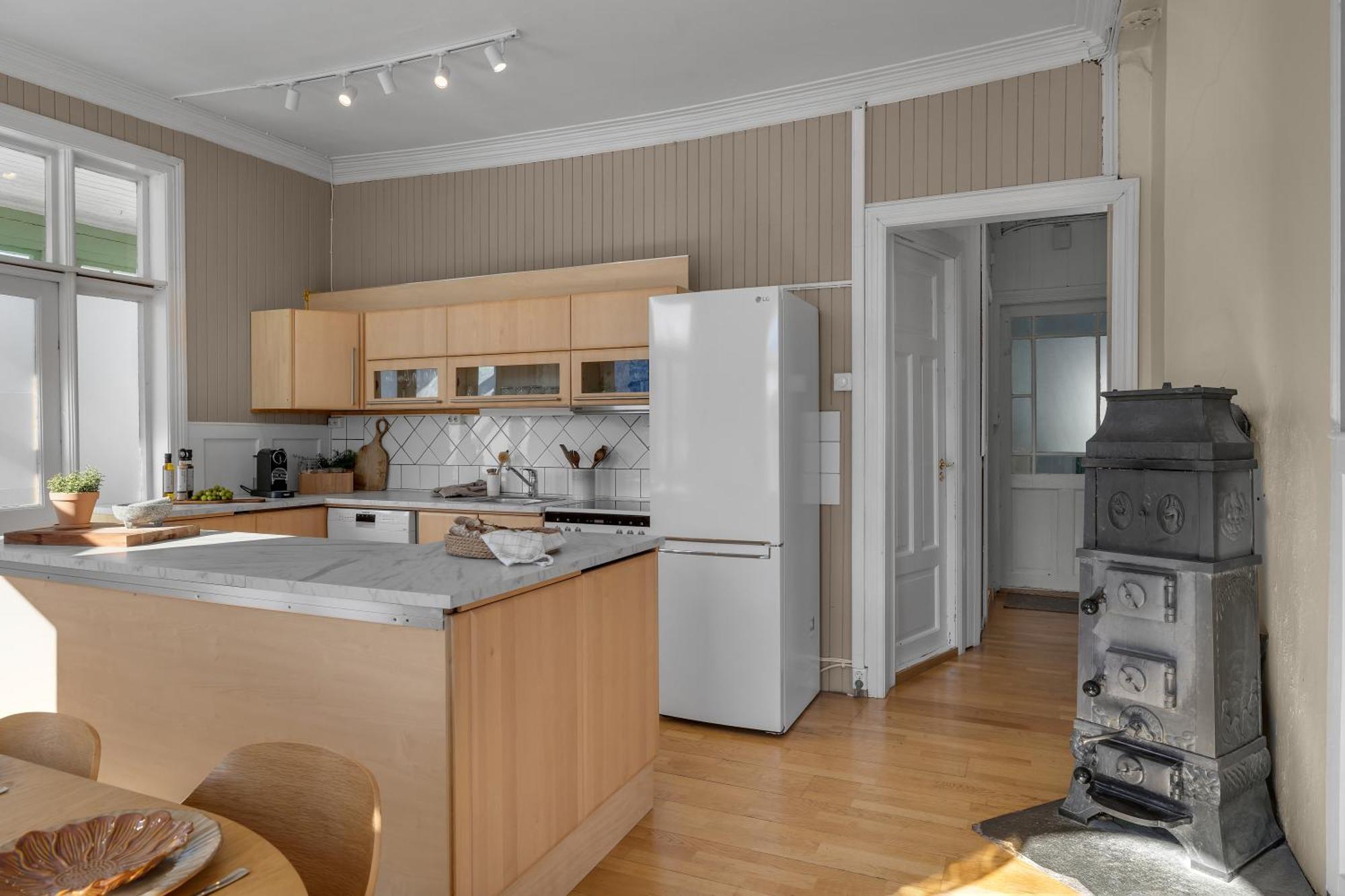 Lovely City Center Apartment With Amazing Views And Free Parking! Tromsø Eksteriør bilde